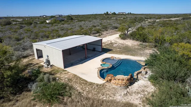 a view of a tennis court