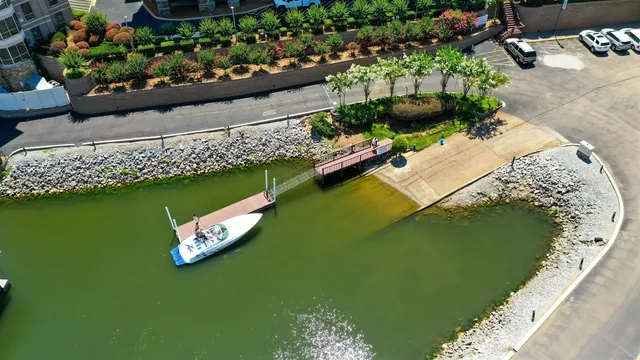 $299,999 | 323 Cr 380 Road, Unit P407, Iuka, MS 38852