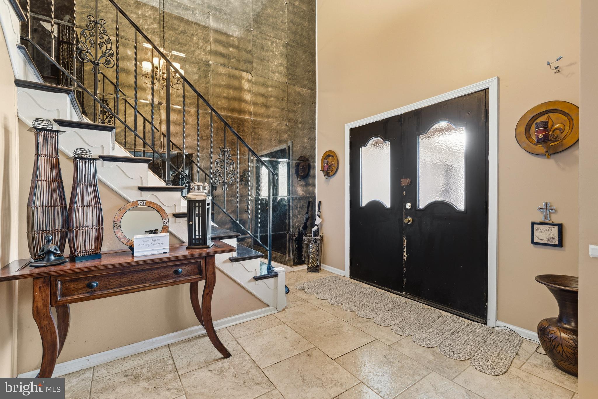 122 Greenvale Road Cherry Hill, NJ 08034 - Photo 4 of 28