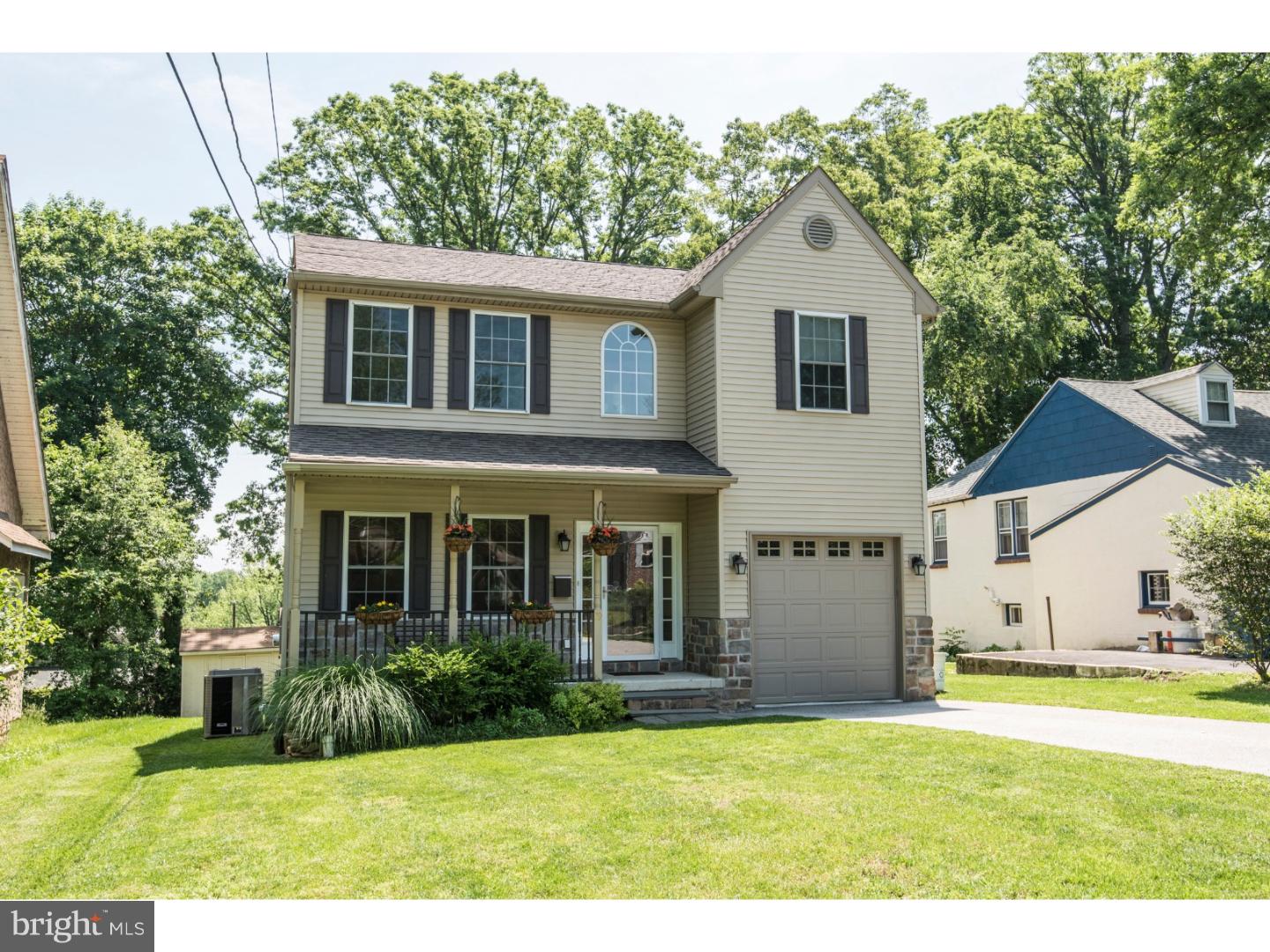 39 Barren Road Newtown Square, PA 19073 - Photo 2 of 25 Exterior Front