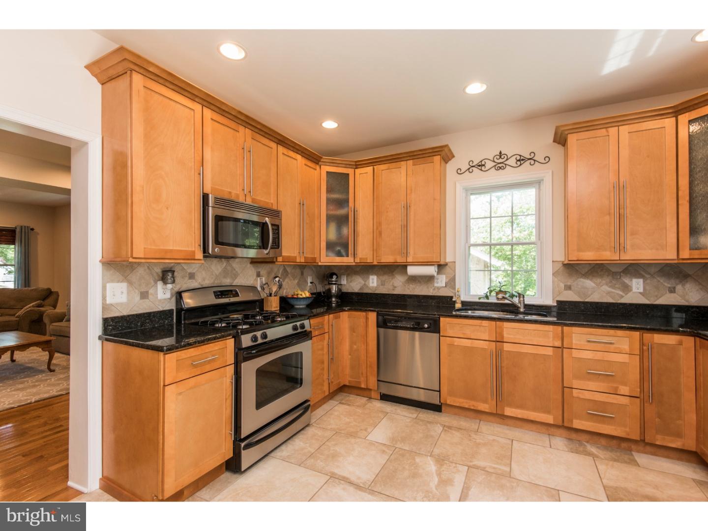 39 Barren Road Newtown Square, PA 19073 - Photo 7 of 25 Kitchen