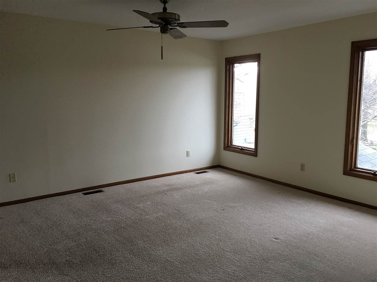 4816 Crystal Ridge Cove Fort Wayne, IN 46835 - Photo 17 of 23 Gallery Image 17