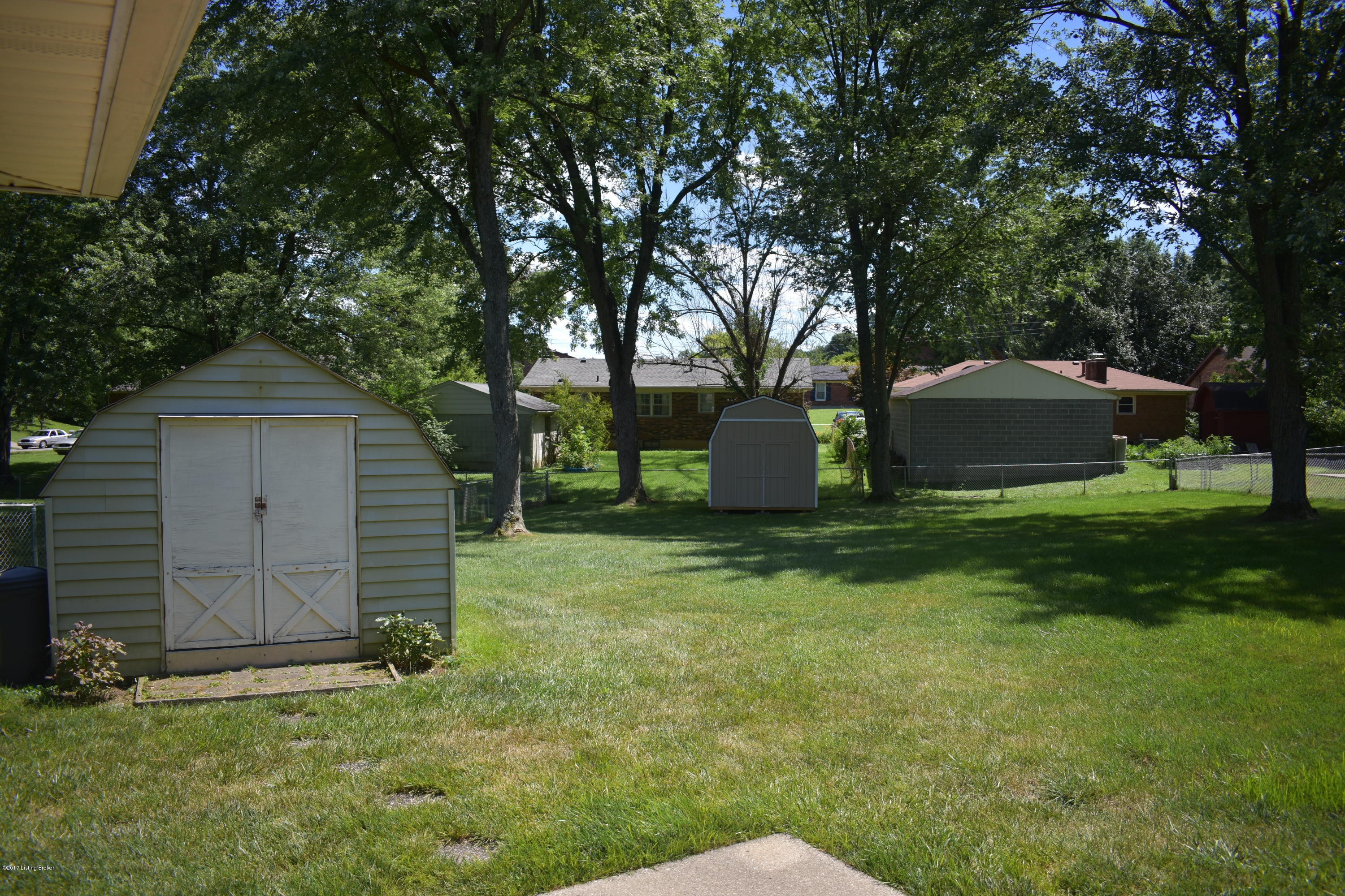 1504 Knight Road Louisville, KY 40216 - Photo 36 of 36 Two sheds in backyard.