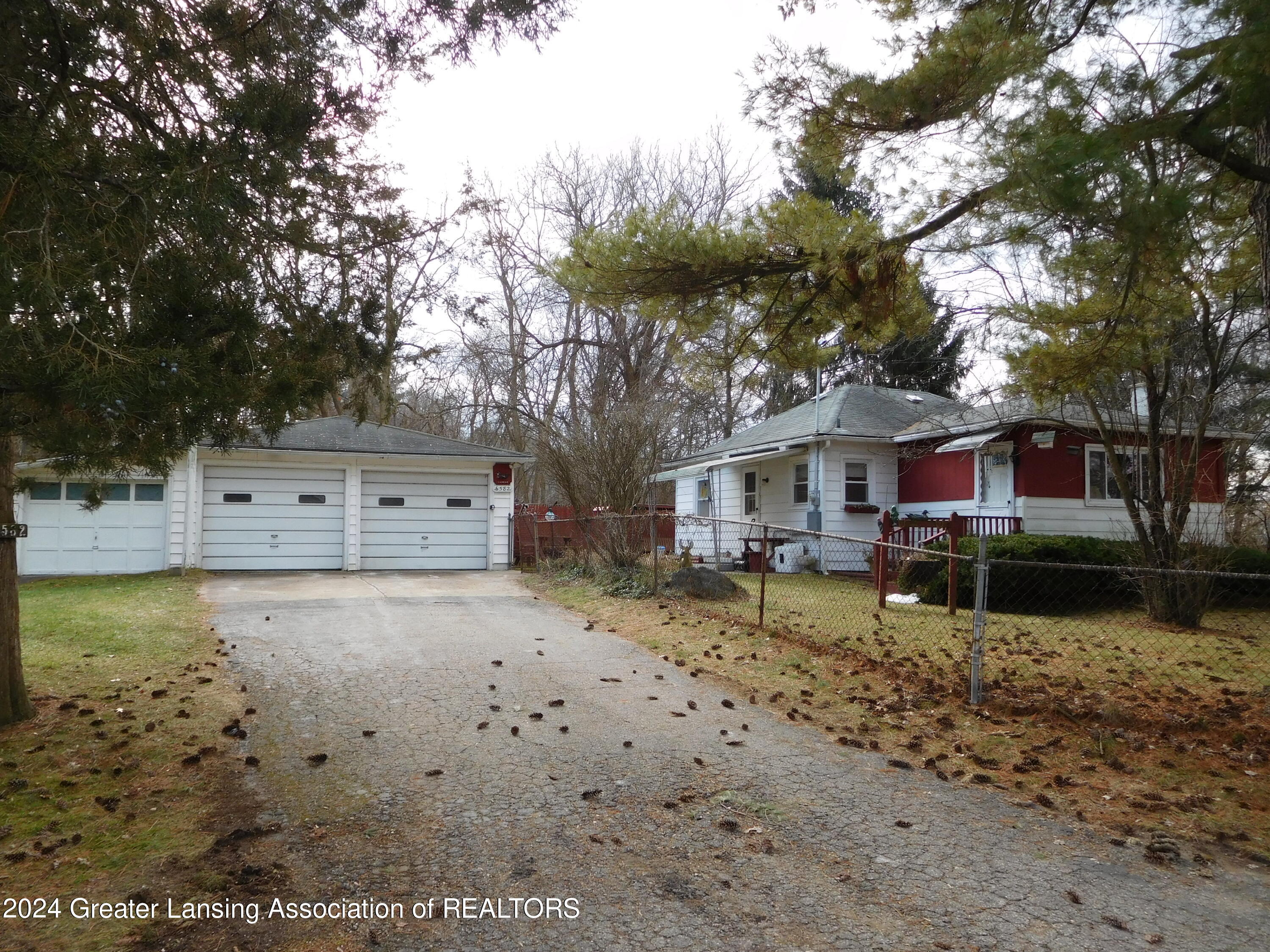 6582 Wagner Road East Lansing, MI 48823 - Photo 25 of 31 DSCN5561
