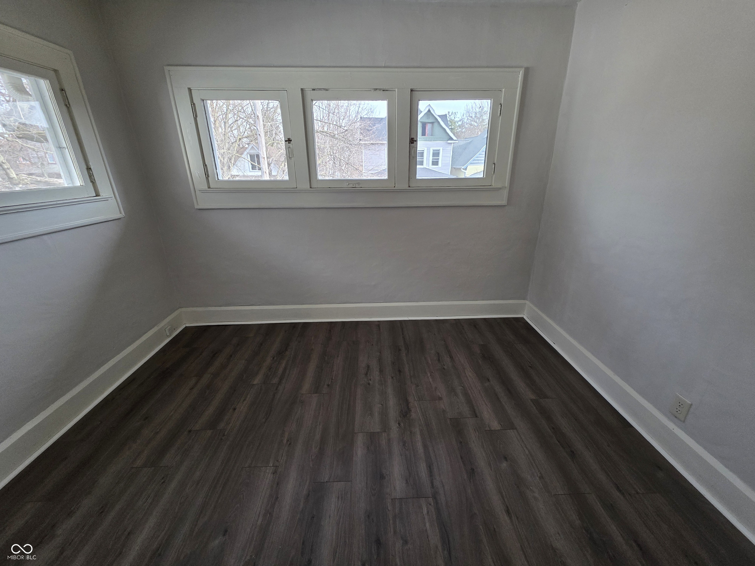 128 South Butler Avenue Indianapolis, IN 46219 - Photo 7 of 11