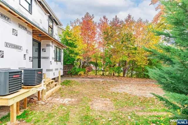 $450,000 | 307 Hillside Avenue, Nutley, NJ 07110