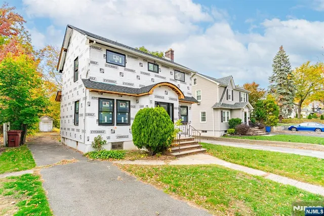 $450,000 | 307 Hillside Avenue, Nutley, NJ 07110