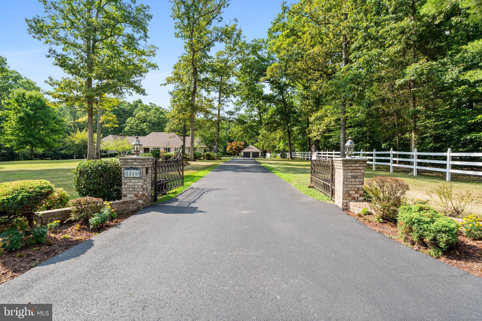 8880 Mitchell Road La Plata, MD 20646 - Photo 4 of 125 Gallery Image 4