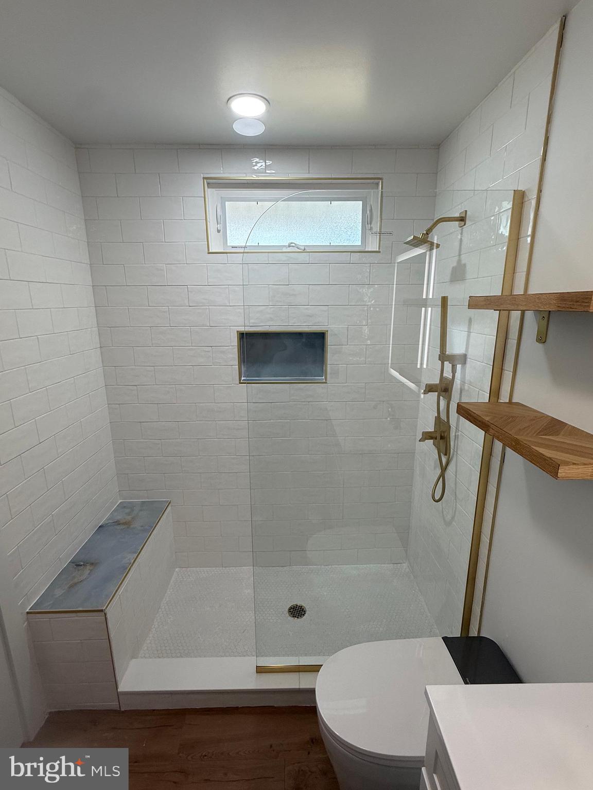 39 Birch Road Villas, NJ 08251 - Photo 37 of 68 4x8 Subway Tile Finished off w/ Gold Trim