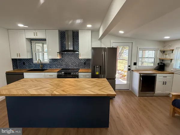 $3,000 | 39 Birch Road, Villas, NJ 08251