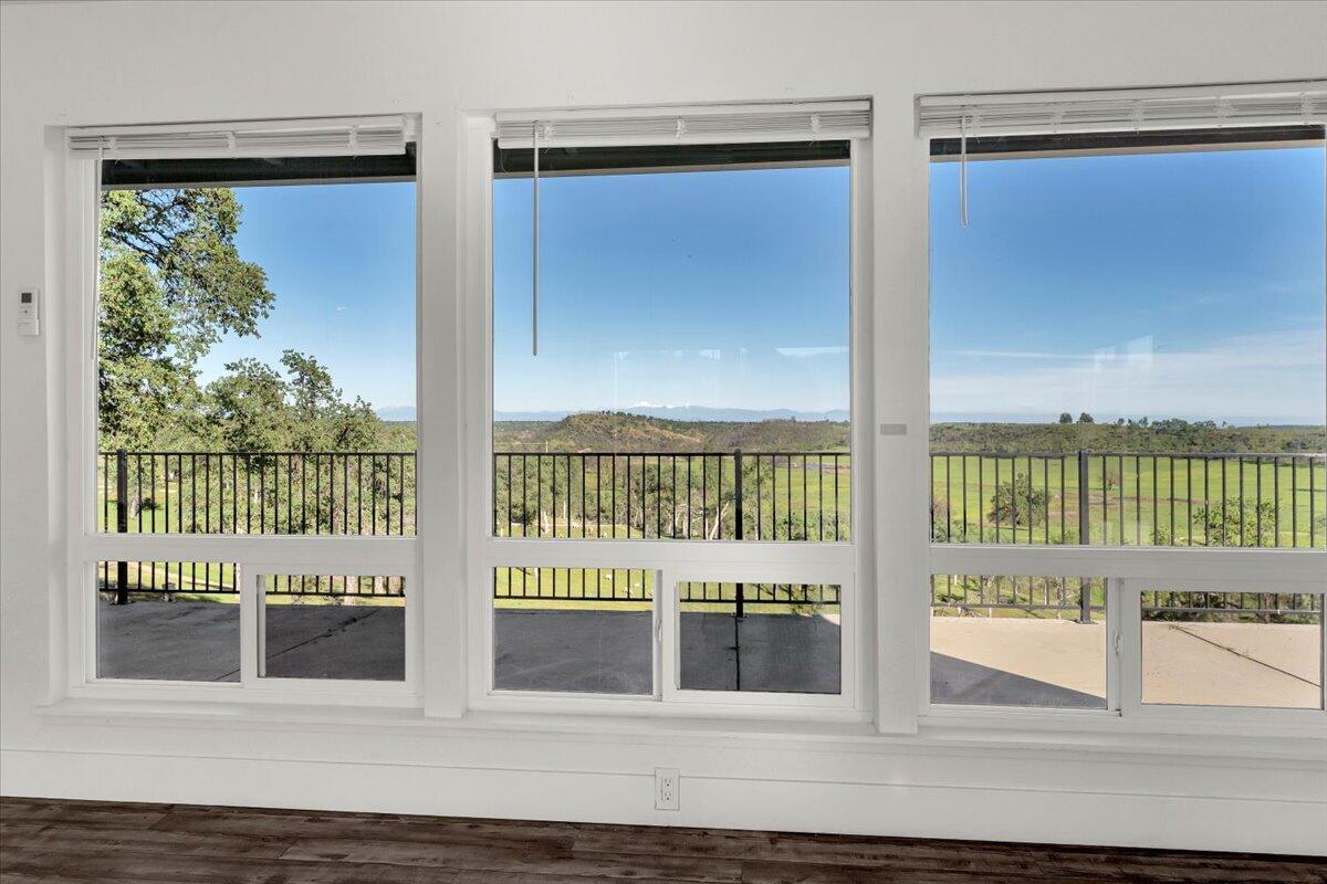 12064 Platina Road Igo, CA 96047 - Photo 11 of 42 12-12064 Platina Rd - I-23