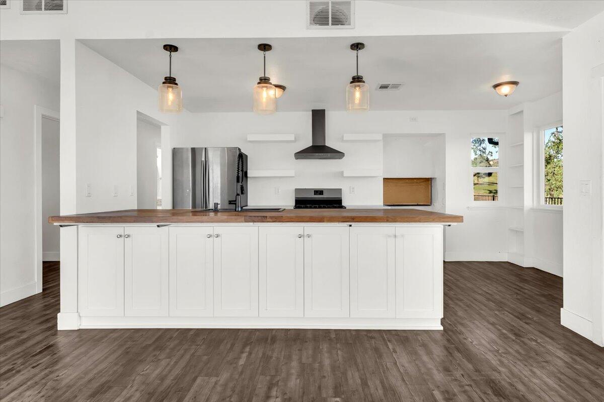 12064 Platina Road Igo, CA 96047 - Photo 13 of 42 14-12064 Platina Rd - I-18