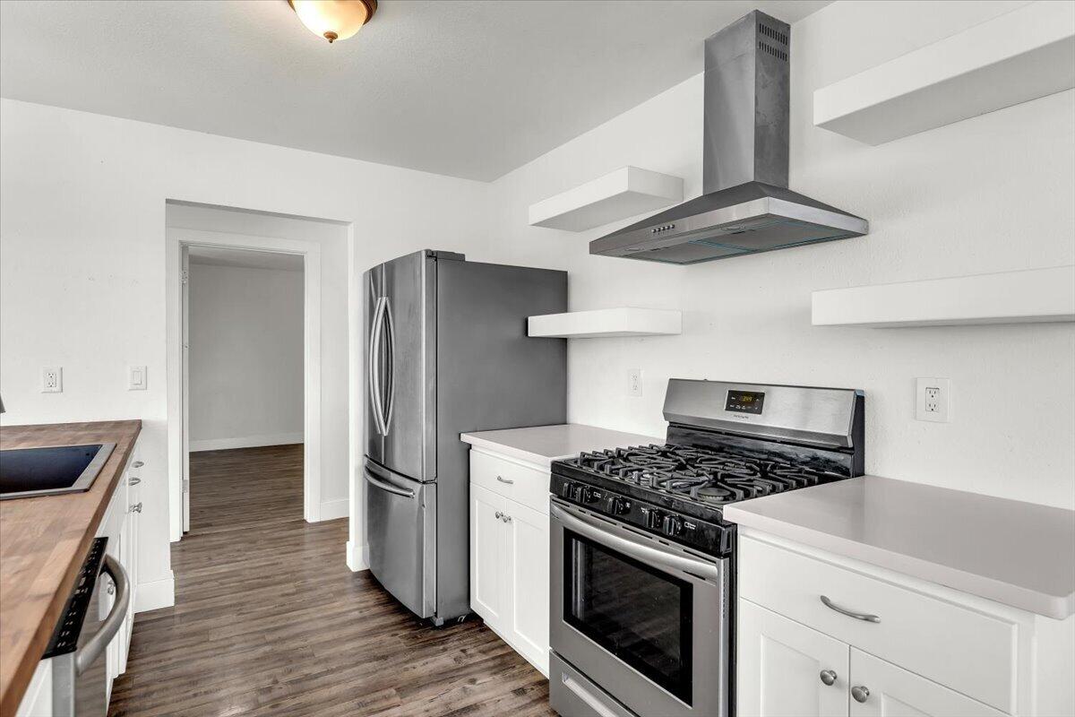 12064 Platina Road Igo, CA 96047 - Photo 17 of 42 18-12064 Platina Rd - I-14