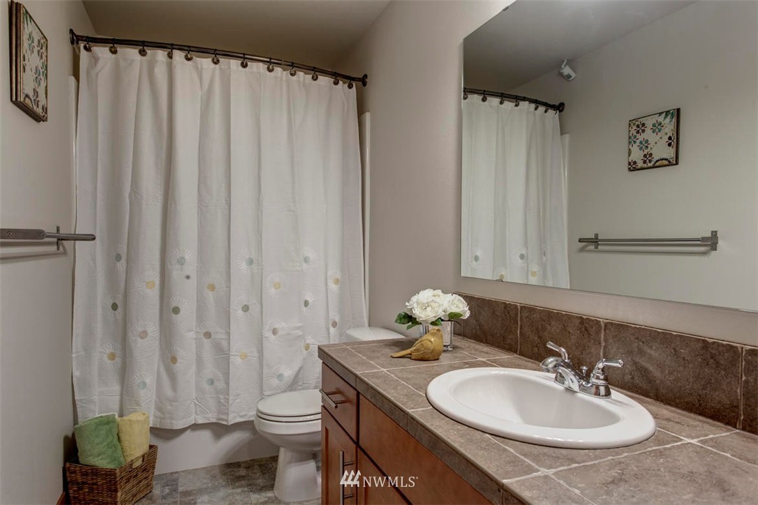 20812 10th Avenue Southeast Bothell, WA 98021 - Photo 20 of 24