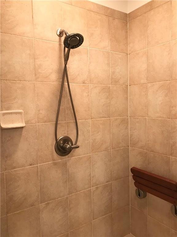 927 Planters Road Indianapolis, IN 46239 - Photo 16 of 44 Gallery Image 16