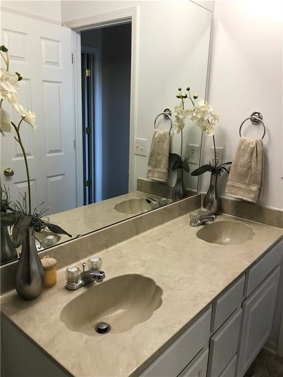 927 Planters Road Indianapolis, IN 46239 - Photo 24 of 44 Gallery Image 24