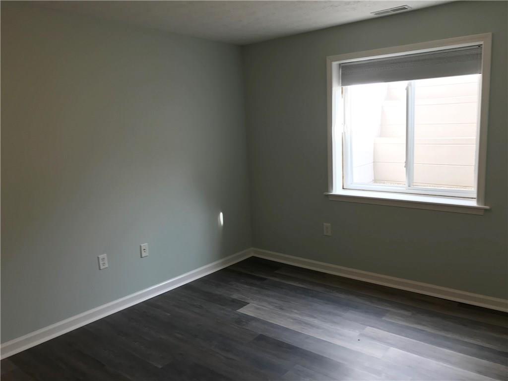 927 Planters Road Indianapolis, IN 46239 - Photo 35 of 44 Gallery Image 35