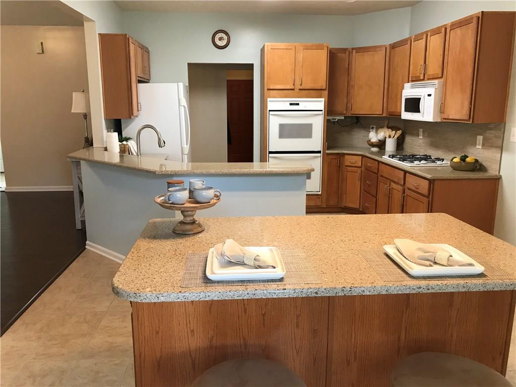 927 Planters Road Indianapolis, IN 46239 - Photo 7 of 44 Gallery Image 7