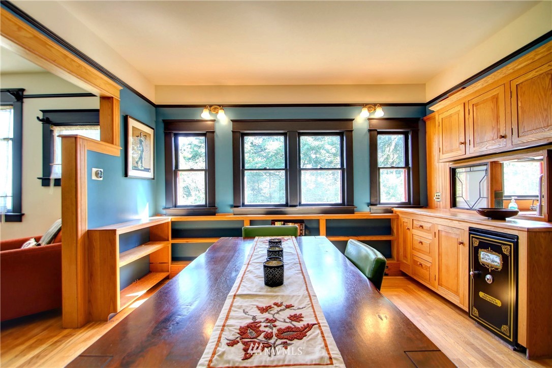 6241 South Shore Road Anacortes, WA 98221 - Photo 12 of 25 Gallery Image 12