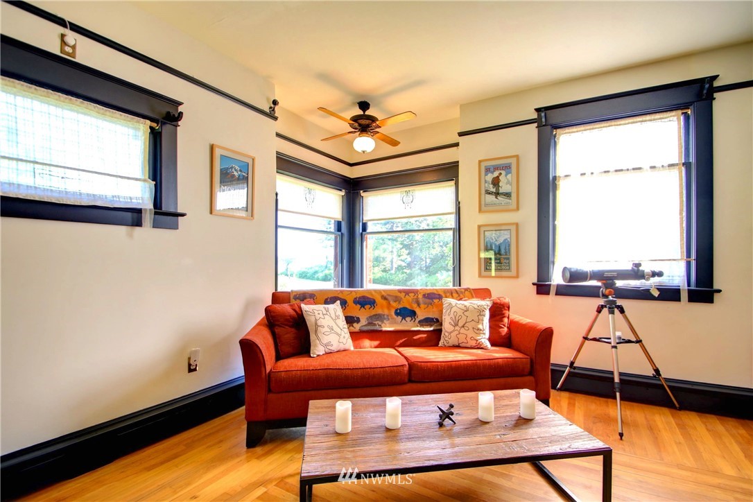 6241 South Shore Road Anacortes, WA 98221 - Photo 8 of 25 Gallery Image 8