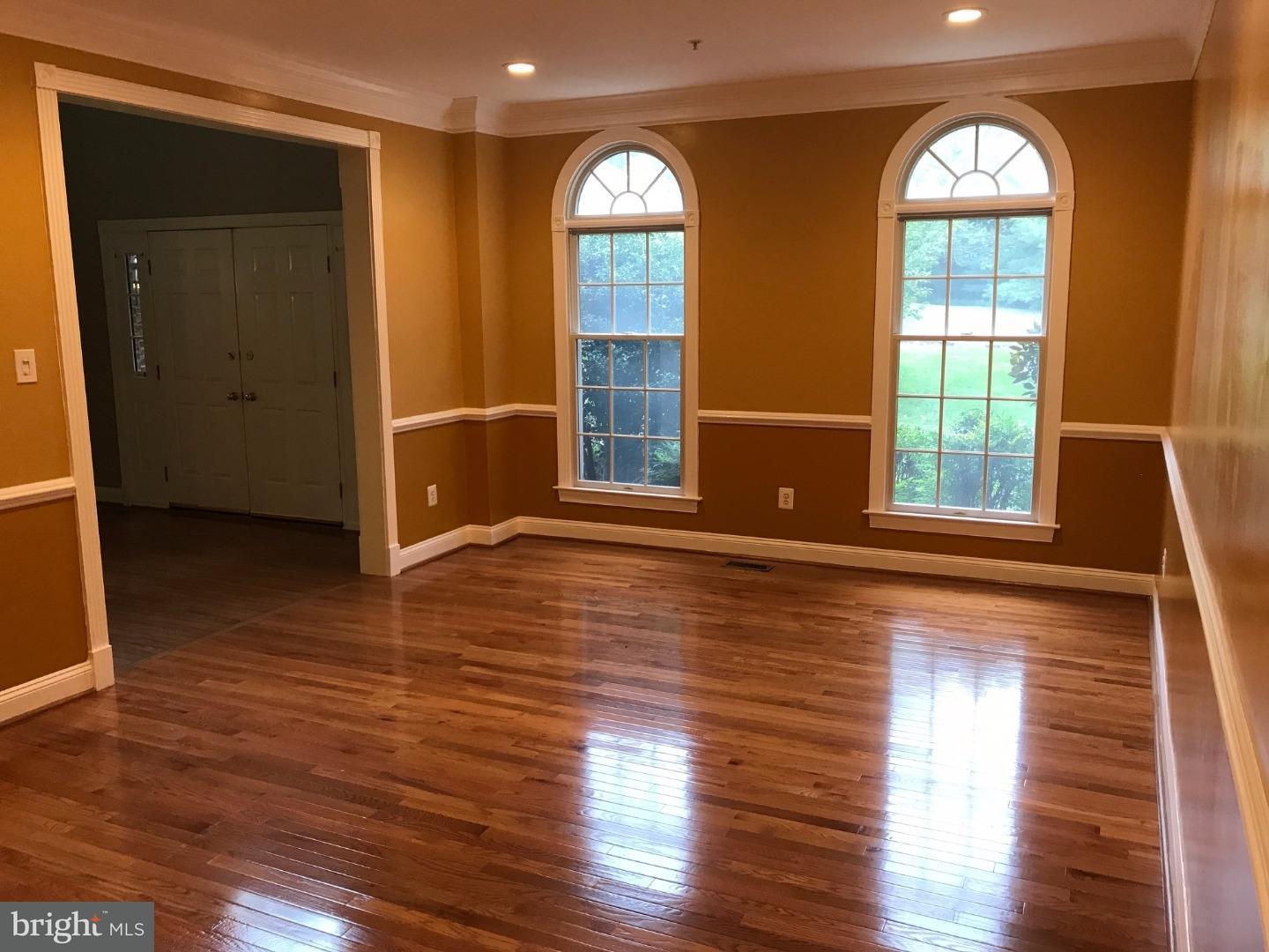 15 Kingston Road Media, PA 19063 - Photo 2 of 12 Living Room
