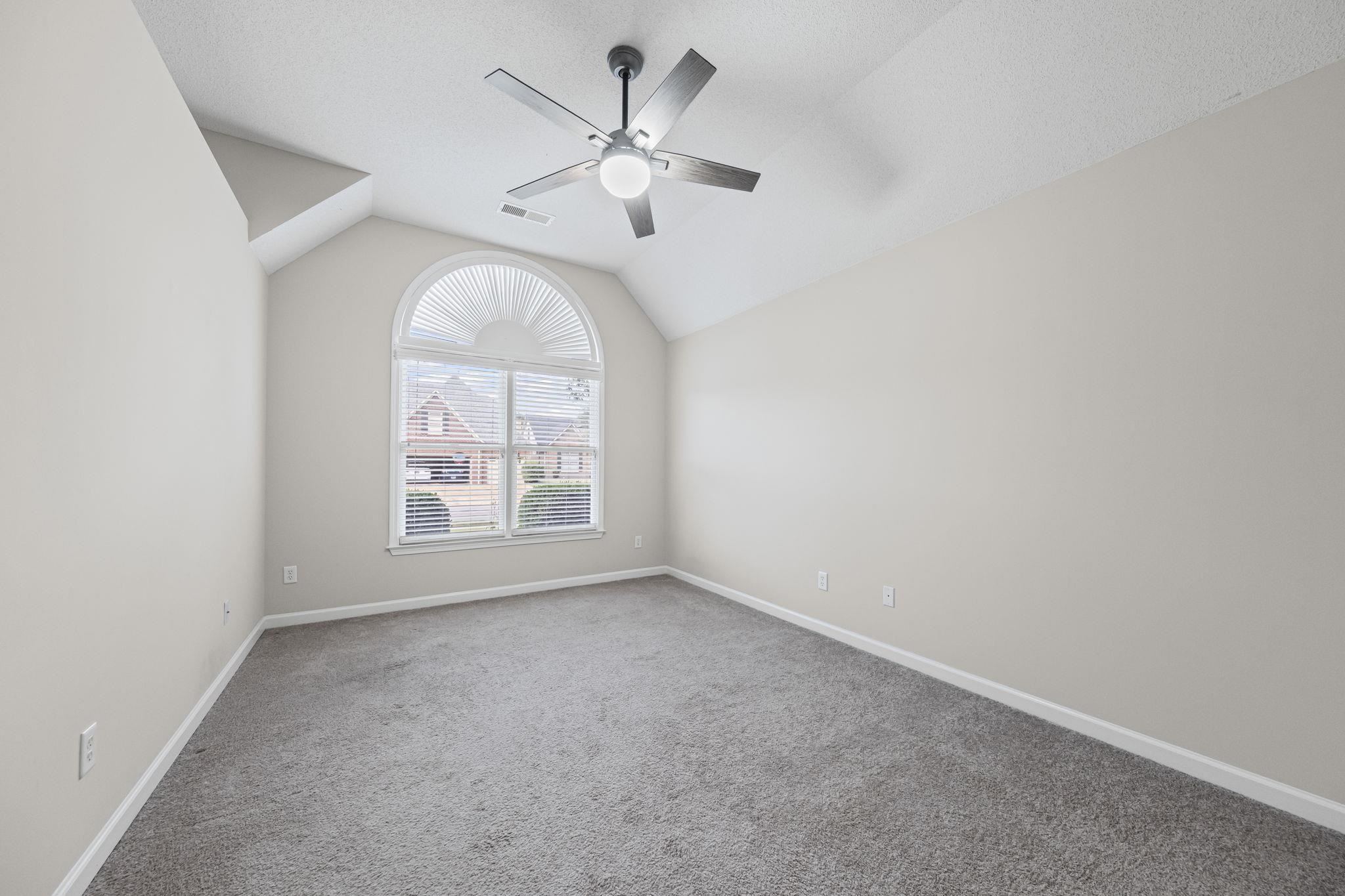 10467 Juneau Way Collierville, TN 38017 - Photo 25 of 34 an empty room with a window