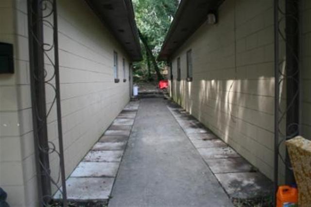 576 Miccosukee Road, Unit 4 Tallahassee, FL 32308 - Photo 3 of 9 Gallery Image 3