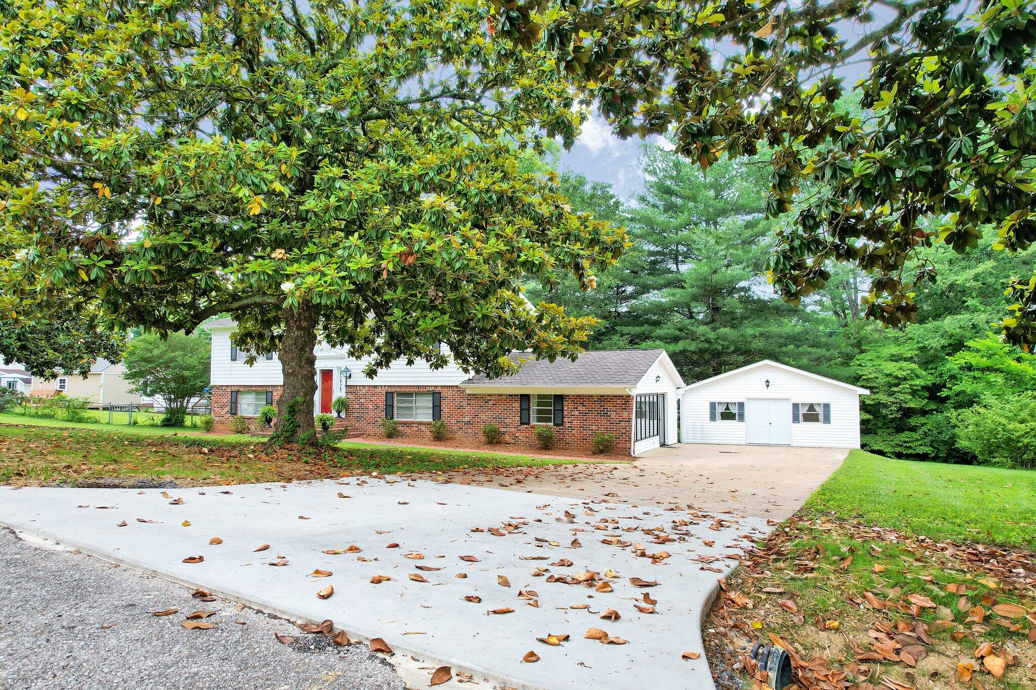 3743 Springdale Drive Northeast Cleveland, TN 37312 - Photo 2 of 47 1-web-or-mls-DJI_0838