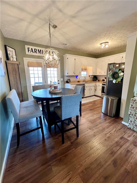 802 Hampton Way Canton, GA 30115 - Photo 5 of 5