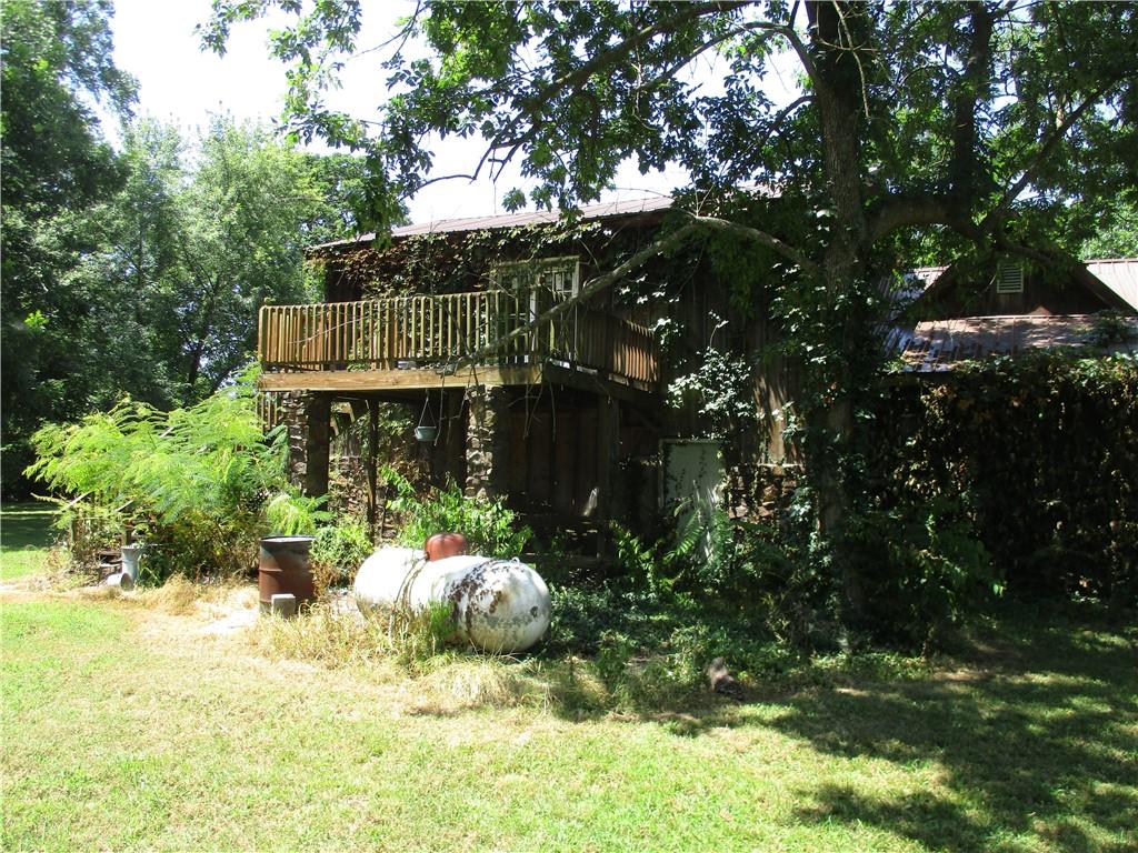 197 Southwest 92nd Terrace Columbus, KS 66725 - Photo 8 of 35