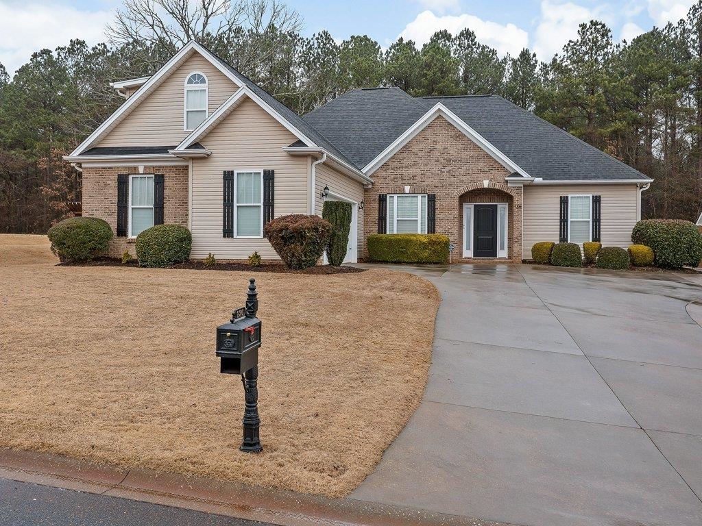 136 Rushing Waters Drive Inman, SC 29349 - Photo 4 of 36