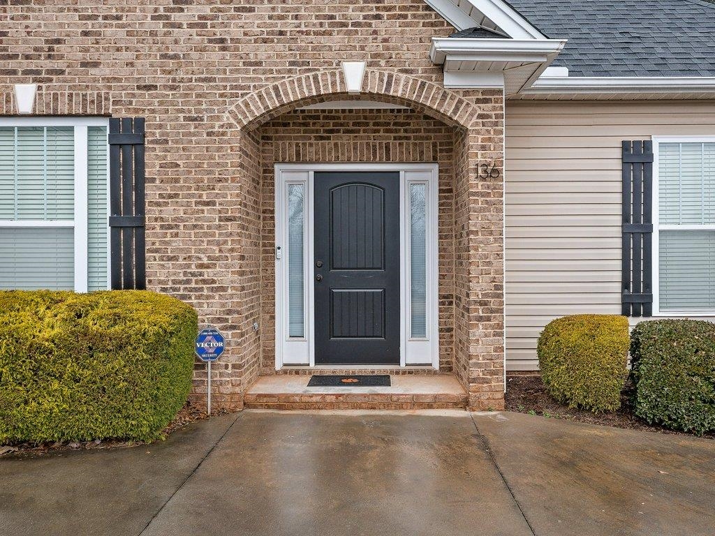 136 Rushing Waters Drive Inman, SC 29349 - Photo 5 of 36