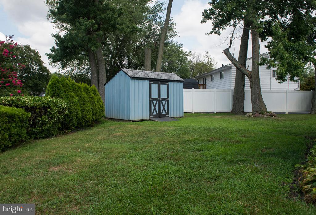 1815 Haddonfield-Berlin Road Cherry Hill, NJ 08003 - Photo 8 of 25 Gallery Image 8