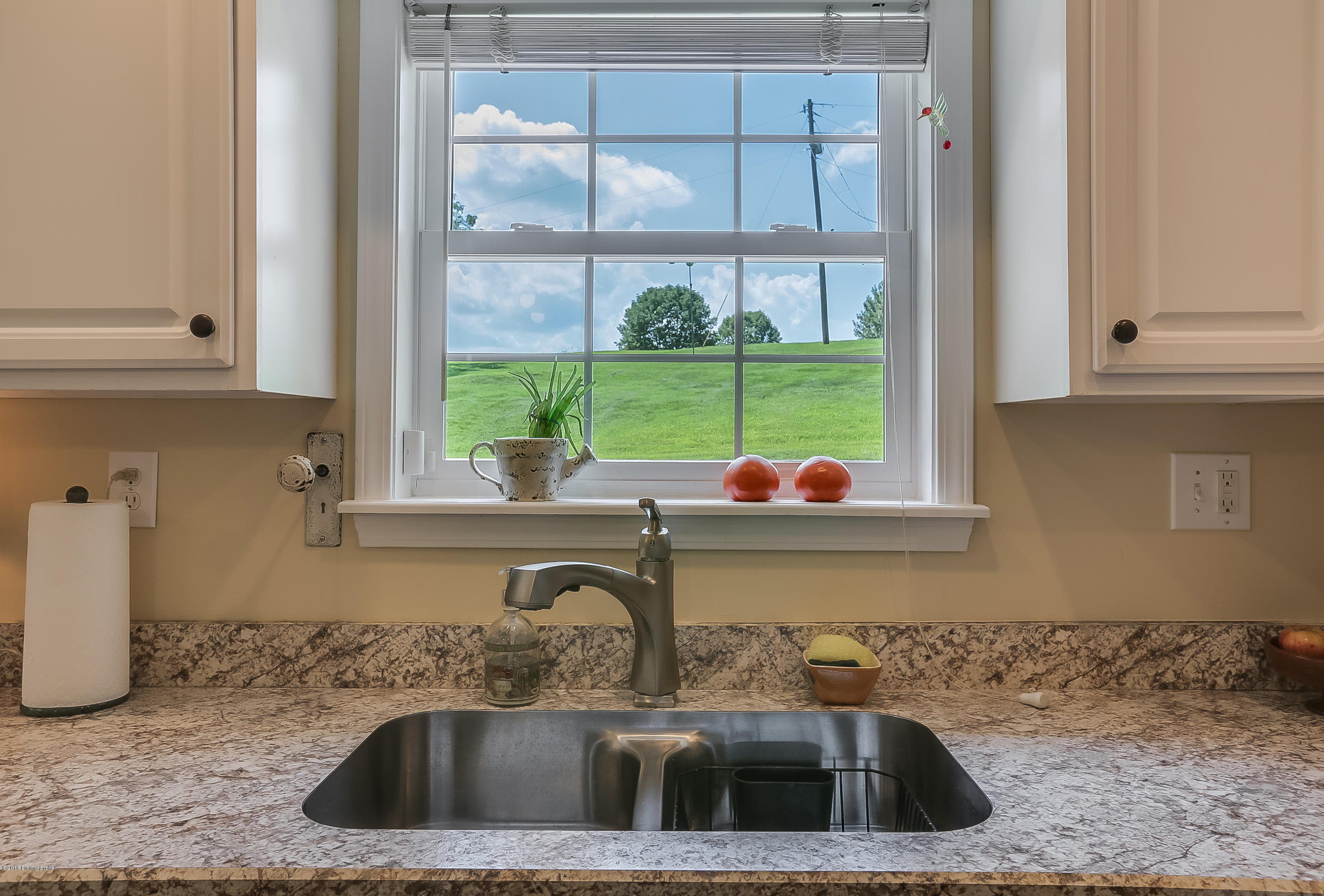472 Travis Road Taylorsville, KY 40071 - Photo 10 of 36 Kitchen