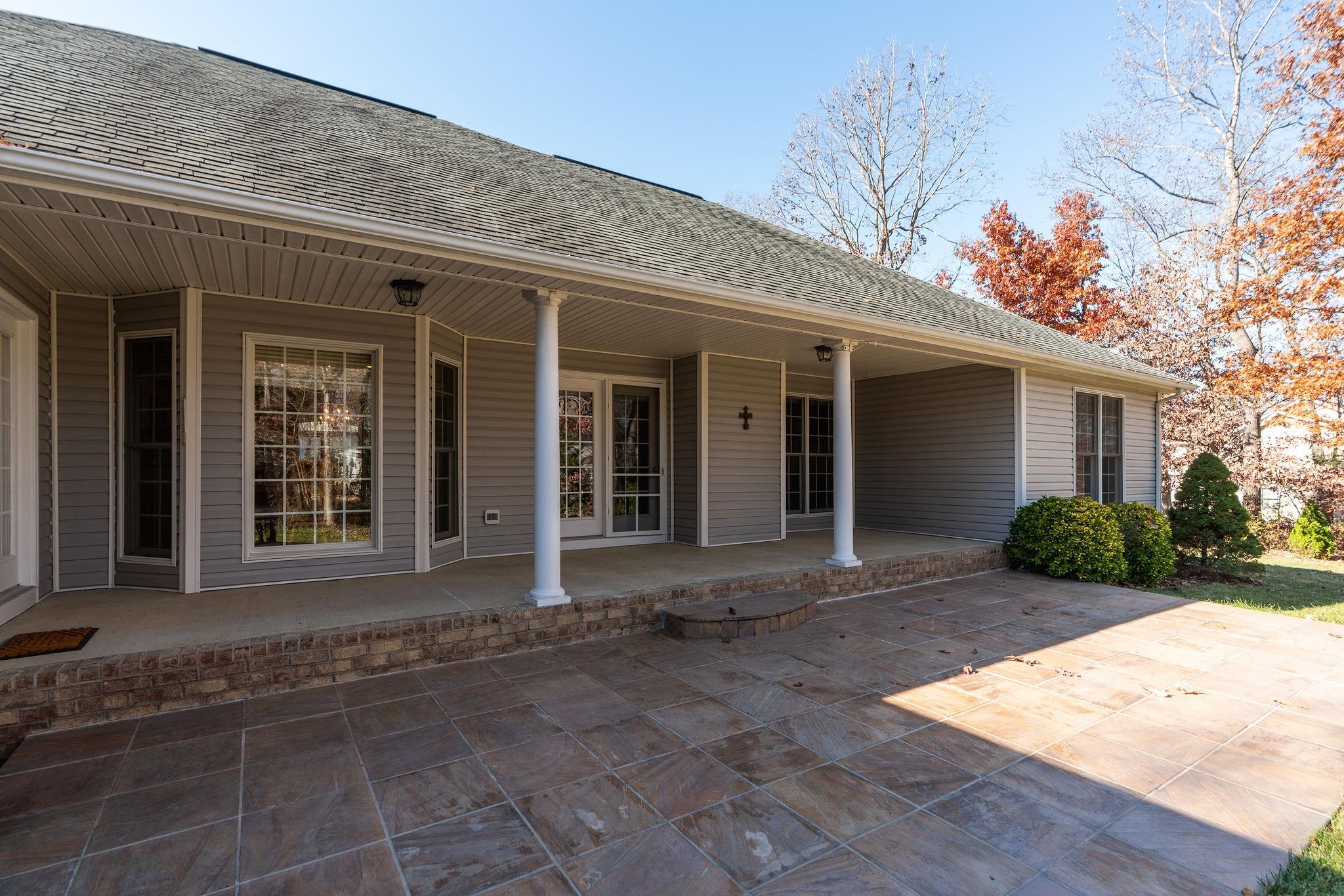 130 Rutherford Lane Stuarts Draft, VA 24477 - Photo 8 of 53 Gallery Image 8