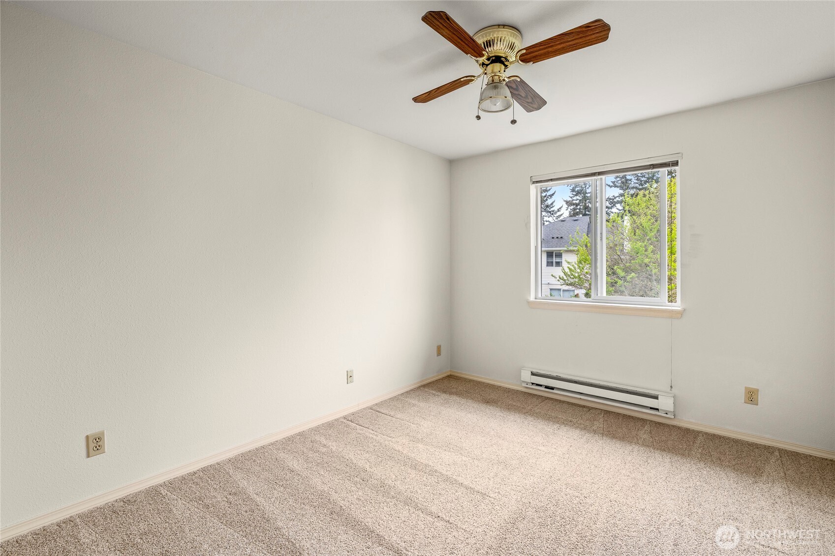 927 132nd Street Southwest, Unit C2 Everett, WA 98204 - Photo 18 of 39