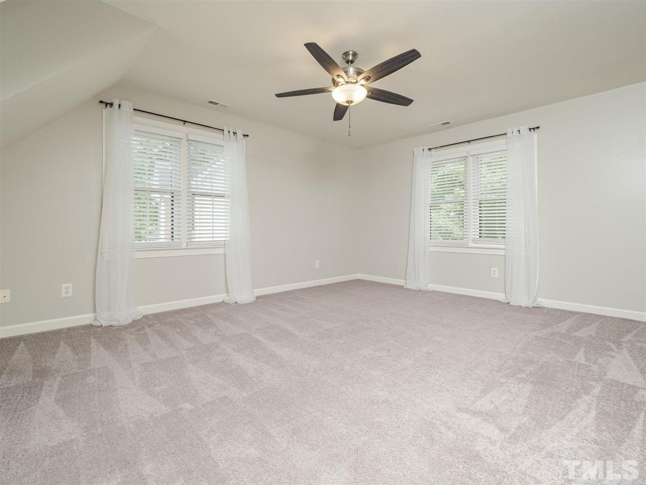 9513 Brimstone Lane Raleigh, NC 27613 - Photo 17 of 28 Gallery Image 17