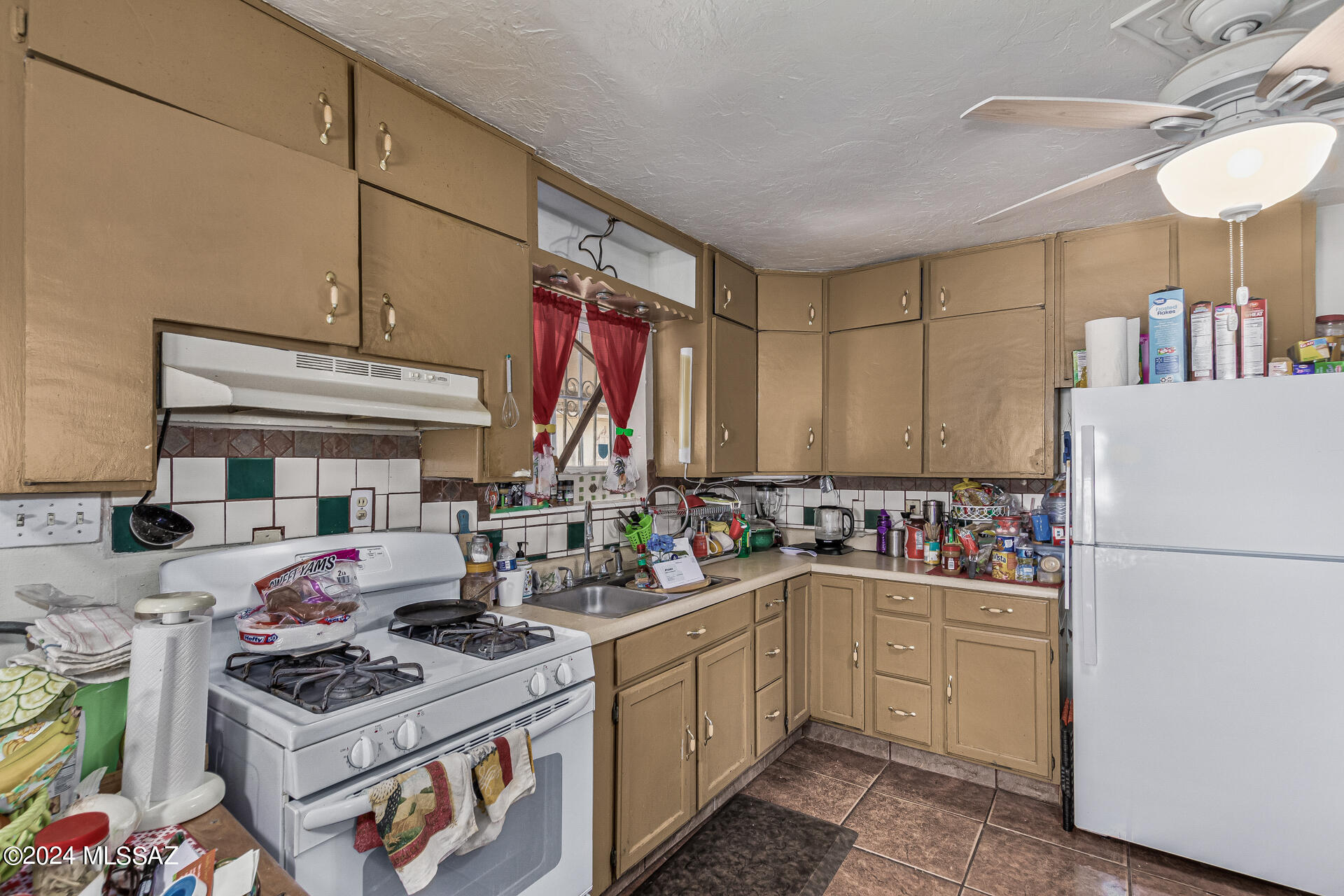 2731 West Milton Road Tucson, AZ 85746 - Photo 14 of 26 Gallery Image 14