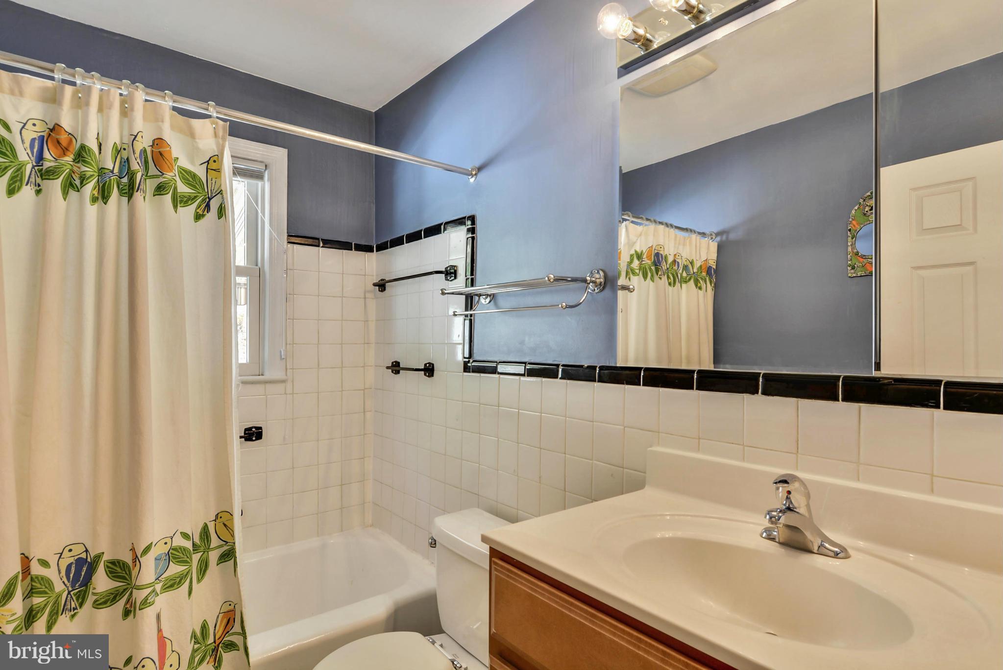 10114 Greeley Avenue Silver Spring, MD 20902 - Photo 13 of 30 Main level Full Bath