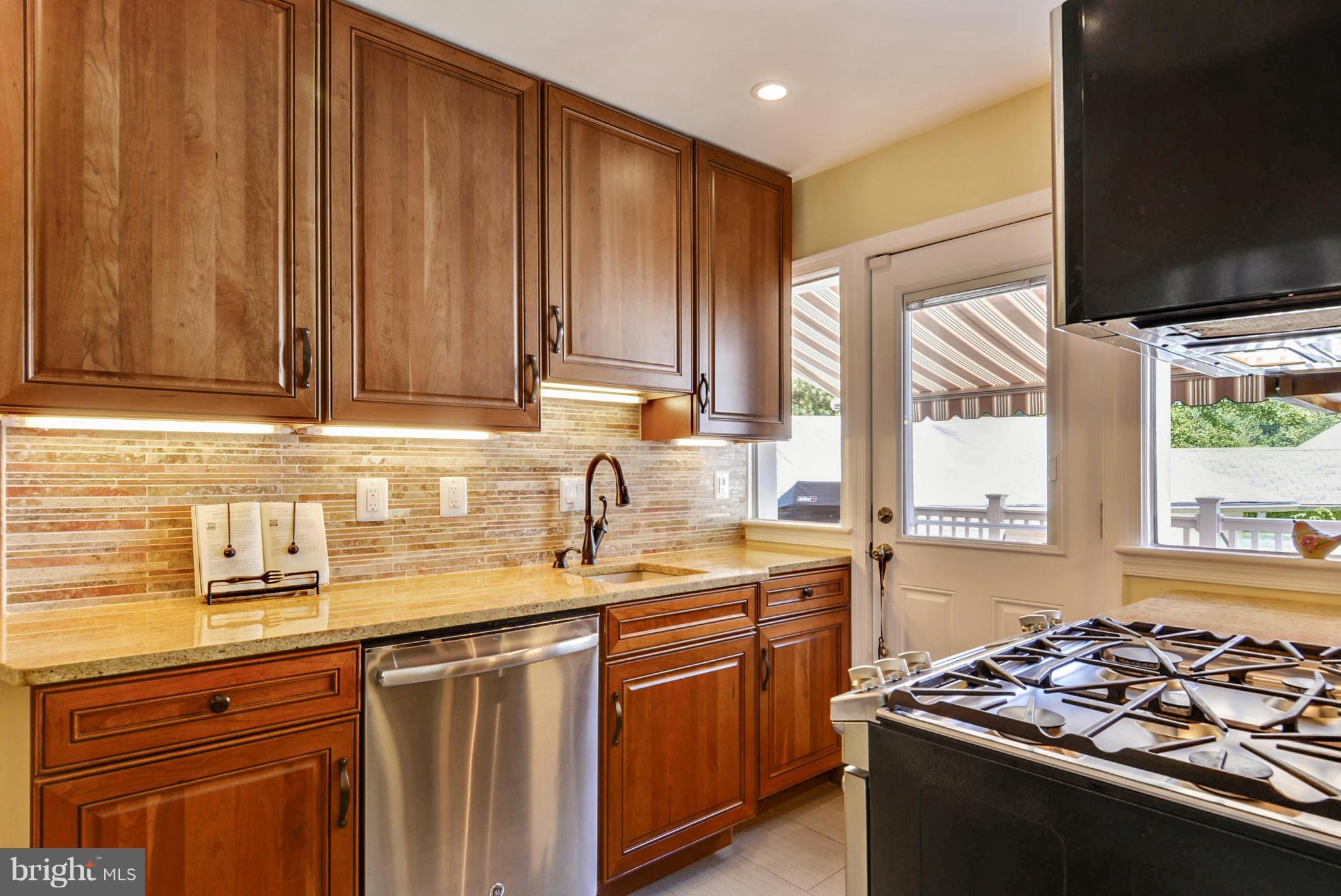 10114 Greeley Avenue Silver Spring, MD 20902 - Photo 7 of 30 Kitchen
