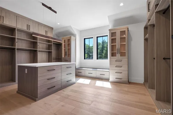 $3,058,000 | Tbb Tbb Ballas Ridge, Des Peres, MO 63131