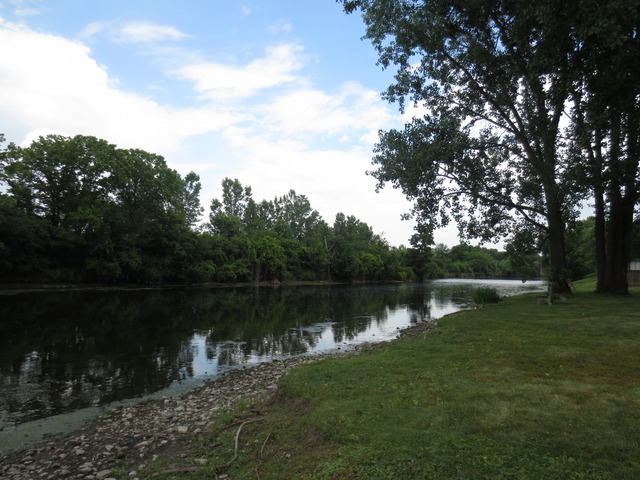 14820 South Penn Road Plainfield, IL 60544 - Photo 22 of 25 a view of a lake