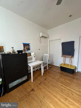 $1,025 | 322 South 11th Street, Unit 1, Philadelphia, PA 19107
