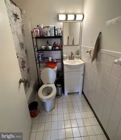 $1,025 | 322 South 11th Street, Unit 1, Philadelphia, PA 19107
