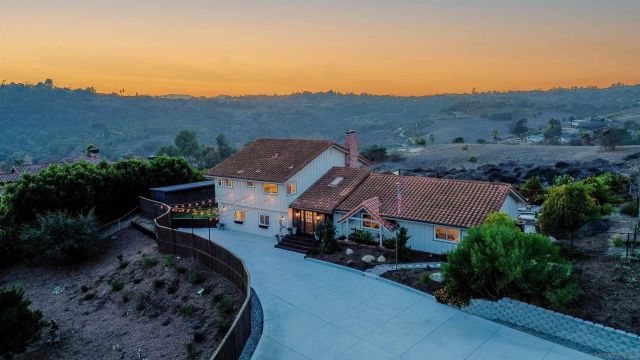 $1,699,000 | 4141 Palomar Drive, Fallbrook, CA 92028