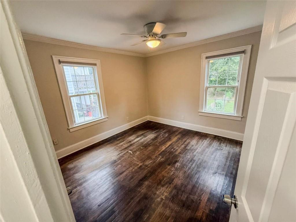 1375 Richland Road Southwest Atlanta, GA 30310 - Photo 17 of 47 Gallery Image 17
