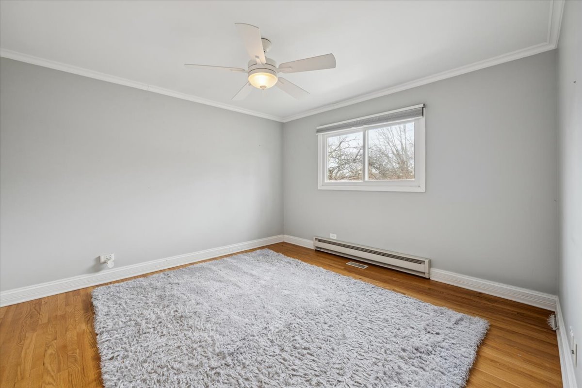 1908 McCraren Road Highland Park, IL 60035 - Photo 26 of 37