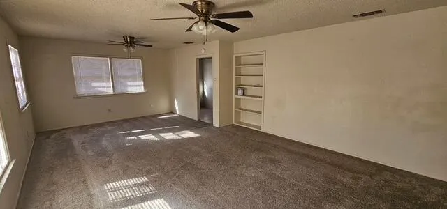 $1,150 | 2318 33rd Street, Lubbock, TX 79411