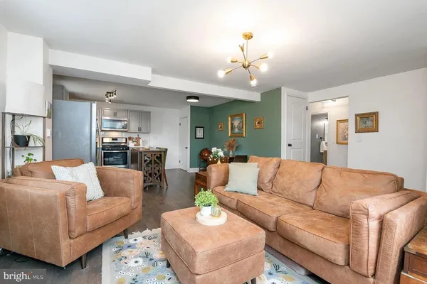 $2,800 | 3302 Orlando Avenue, Baltimore, MD 21234