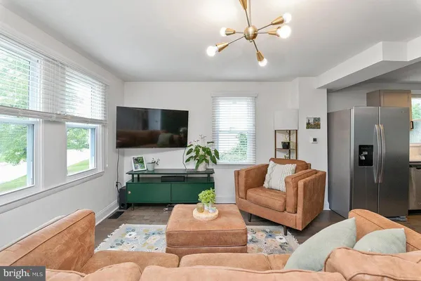 $2,800 | 3302 Orlando Avenue, Baltimore, MD 21234